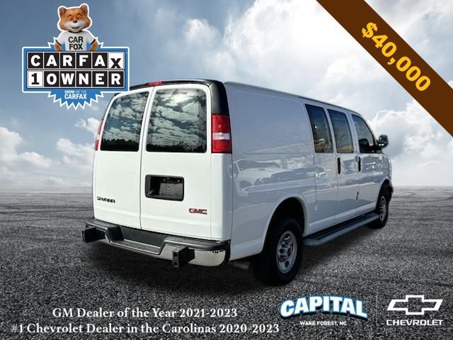 2022 GMC Savana Base