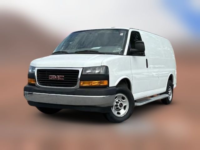 2022 GMC Savana Base