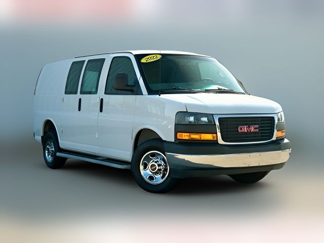 2022 GMC Savana Base