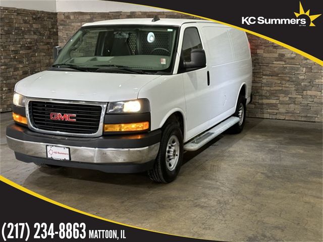 2022 GMC Savana Base