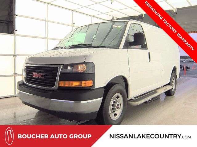 2022 GMC Savana Base