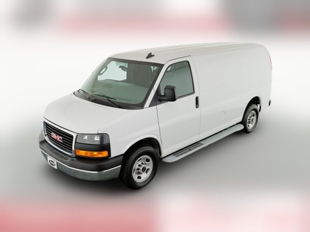 2022 GMC Savana Base