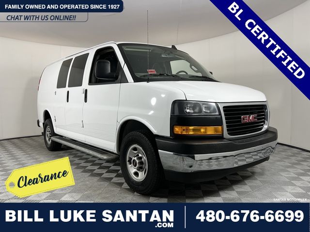 2022 GMC Savana Base