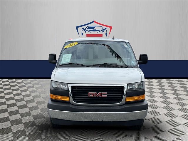 2022 GMC Savana Base