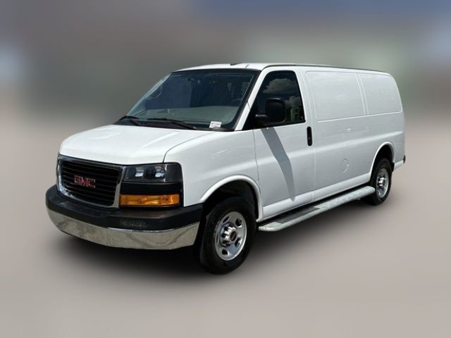 2022 GMC Savana Base