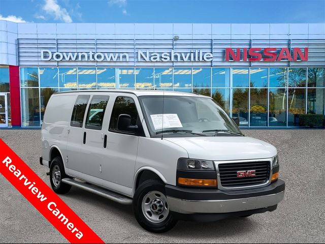 2022 GMC Savana Base