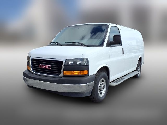 2022 GMC Savana Base