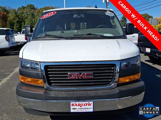 2022 GMC Savana Base