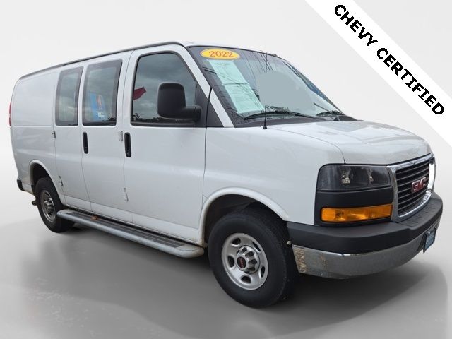 2022 GMC Savana Base