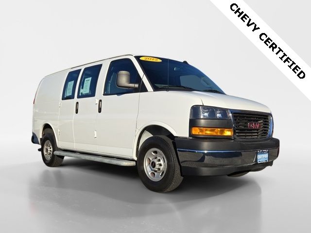 2022 GMC Savana Base