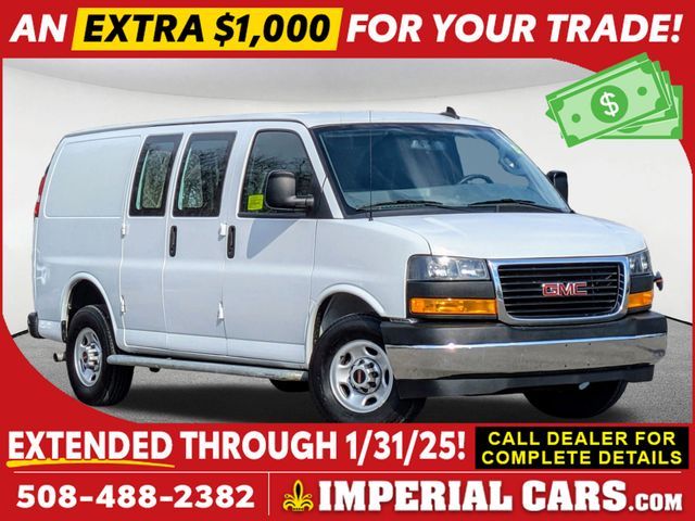 2022 GMC Savana Base