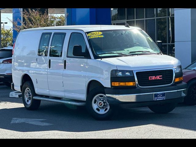 2022 GMC Savana Base