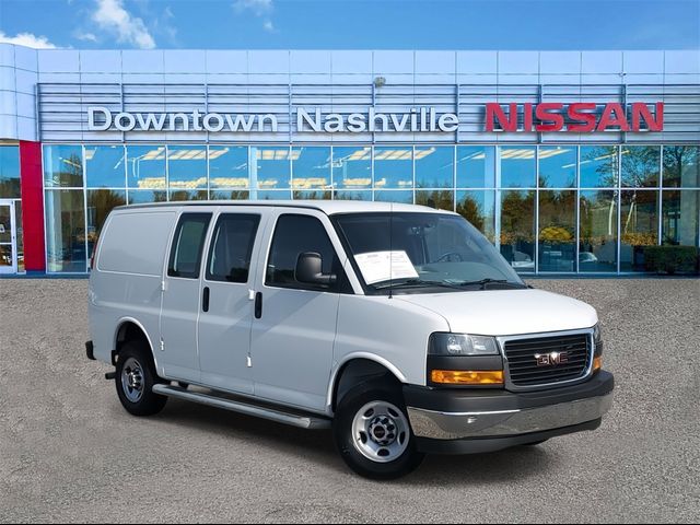 2022 GMC Savana Base