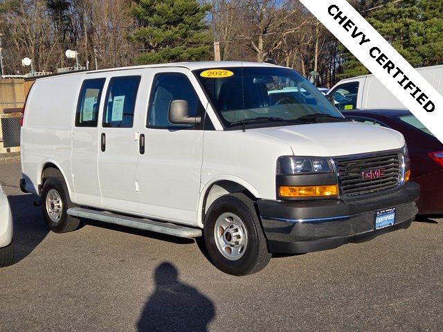 2022 GMC Savana Base