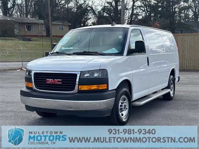 2022 GMC Savana Base