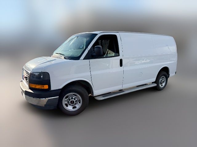 2022 GMC Savana Base