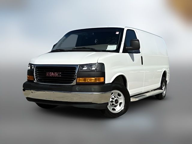 2022 GMC Savana Base