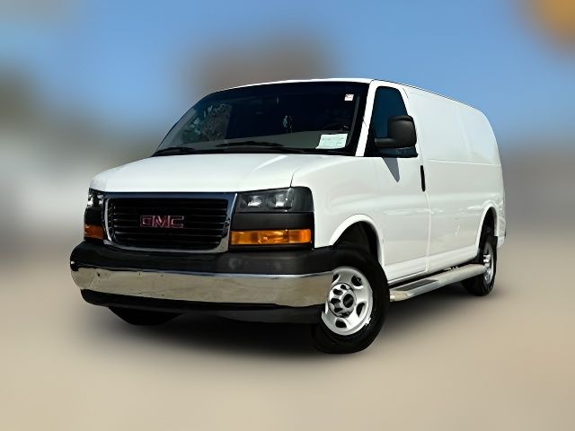 2022 GMC Savana Base