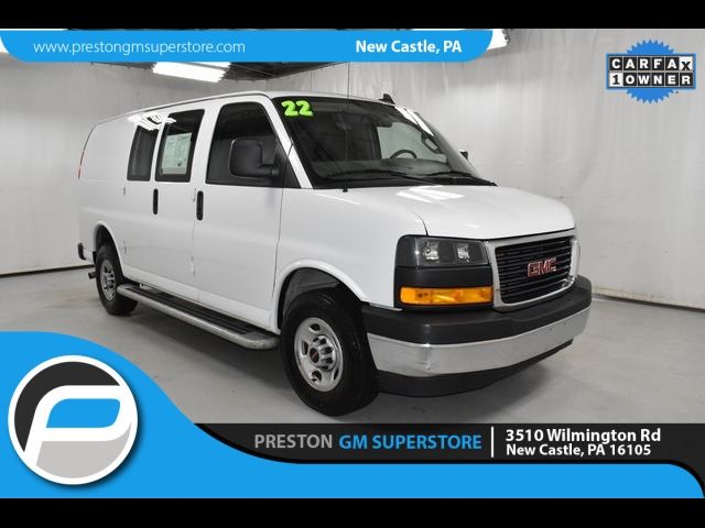 2022 GMC Savana Base