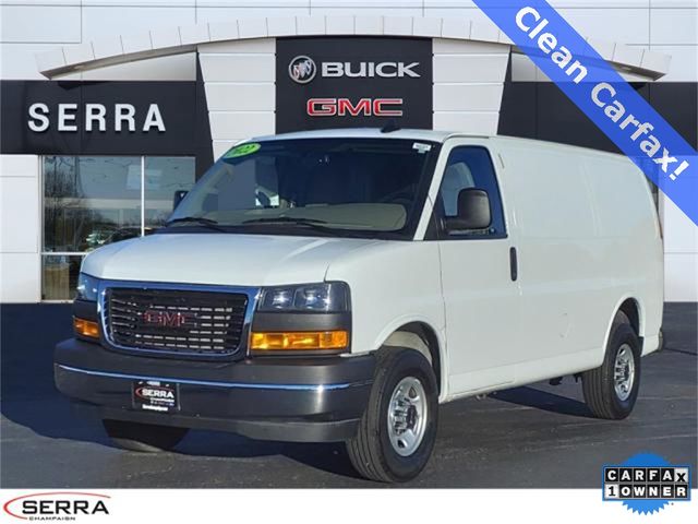 2022 GMC Savana Base