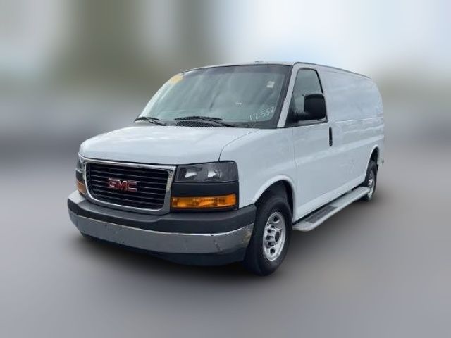 2022 GMC Savana Base