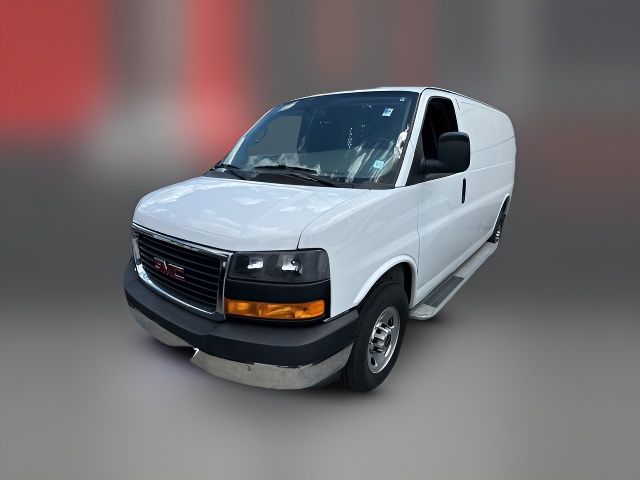 2022 GMC Savana Base