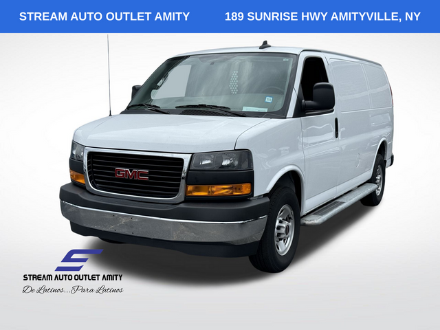 2022 GMC Savana Base