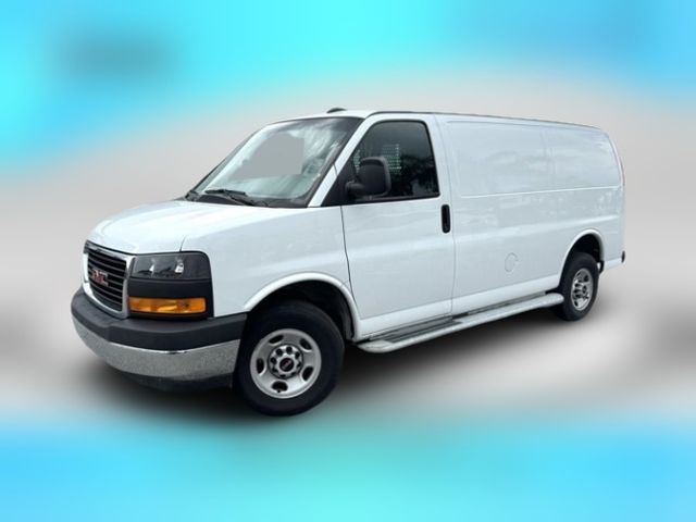 2022 GMC Savana Base