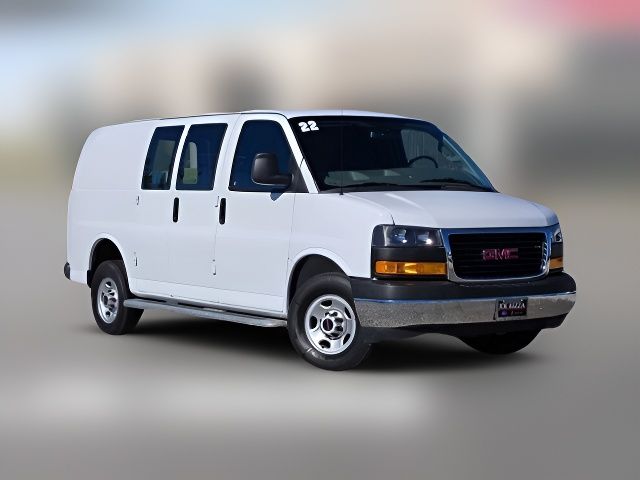 2022 GMC Savana Base