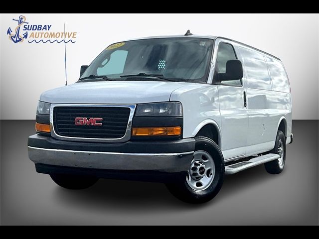 2022 GMC Savana Base