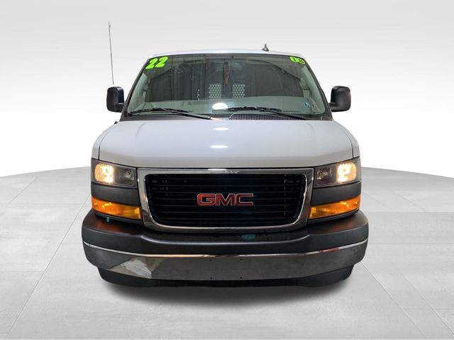 2022 GMC Savana Base