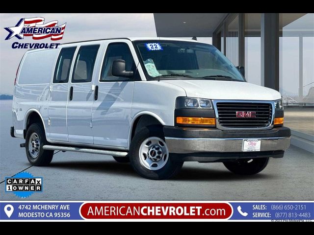 2022 GMC Savana Base