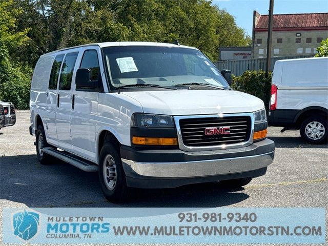 2022 GMC Savana Base