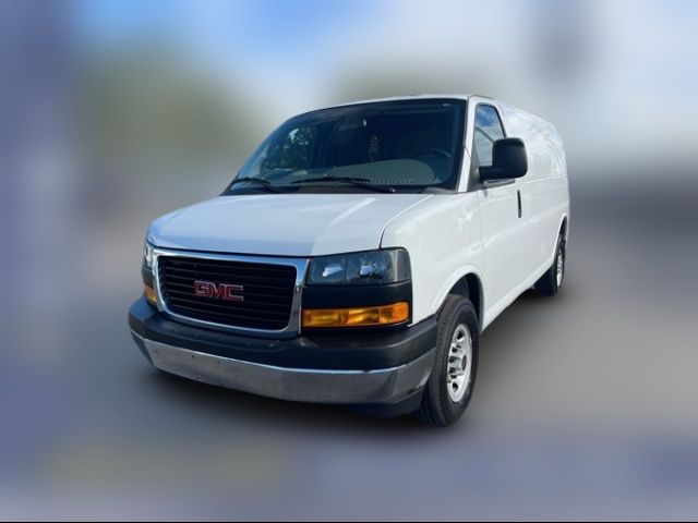 2022 GMC Savana Base