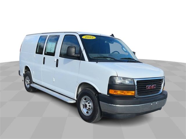 2022 GMC Savana Base