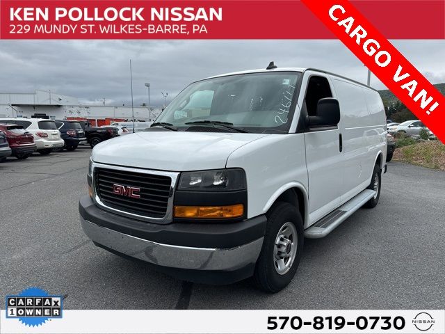 2022 GMC Savana Base