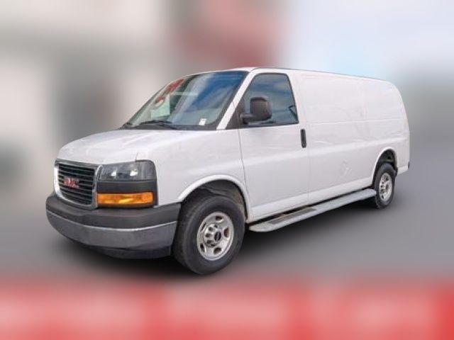 2022 GMC Savana Base