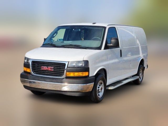 2022 GMC Savana Base