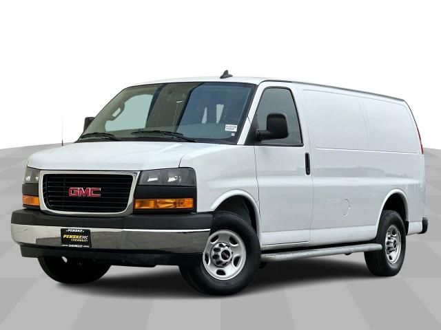 2022 GMC Savana Base