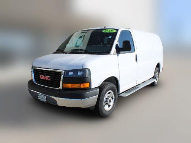 2022 GMC Savana Base