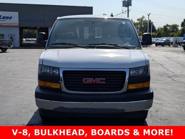 2022 GMC Savana Base