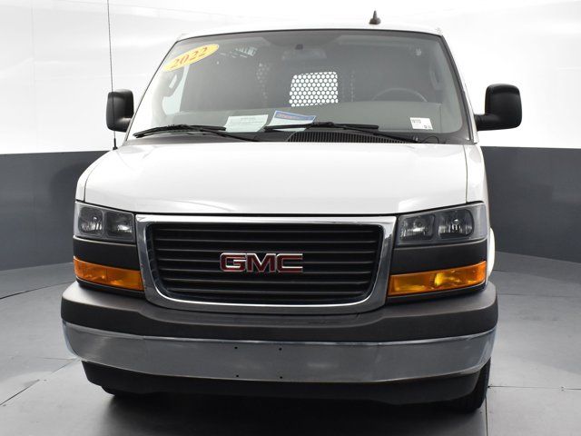 2022 GMC Savana Base