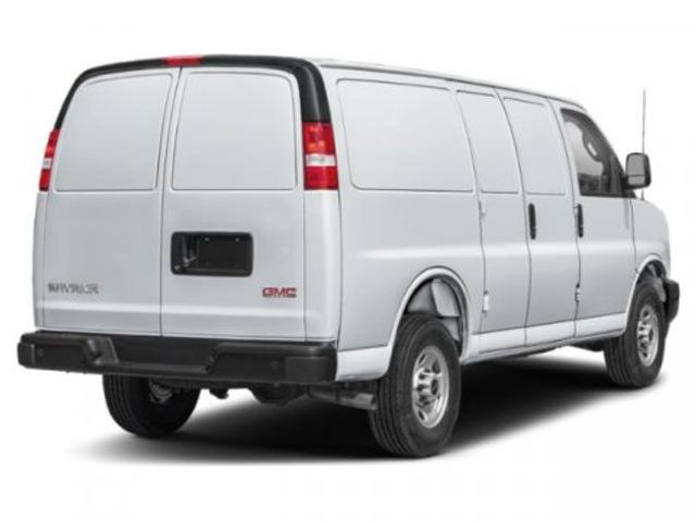 2022 GMC Savana Base