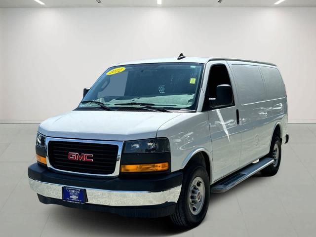 2022 GMC Savana Base