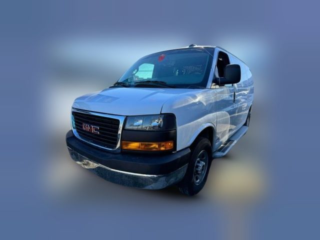 2022 GMC Savana Base