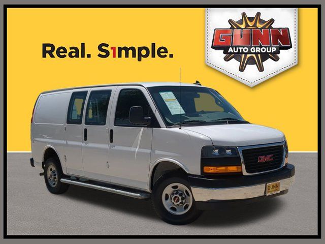 2022 GMC Savana Base