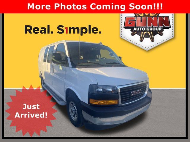 2022 GMC Savana Base