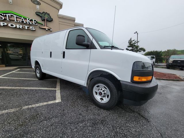 2022 GMC Savana Base