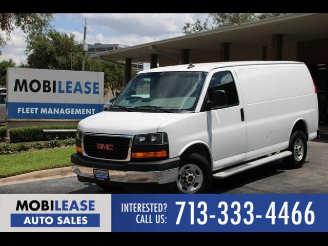 2022 GMC Savana Base