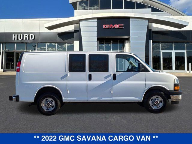 2022 GMC Savana Base